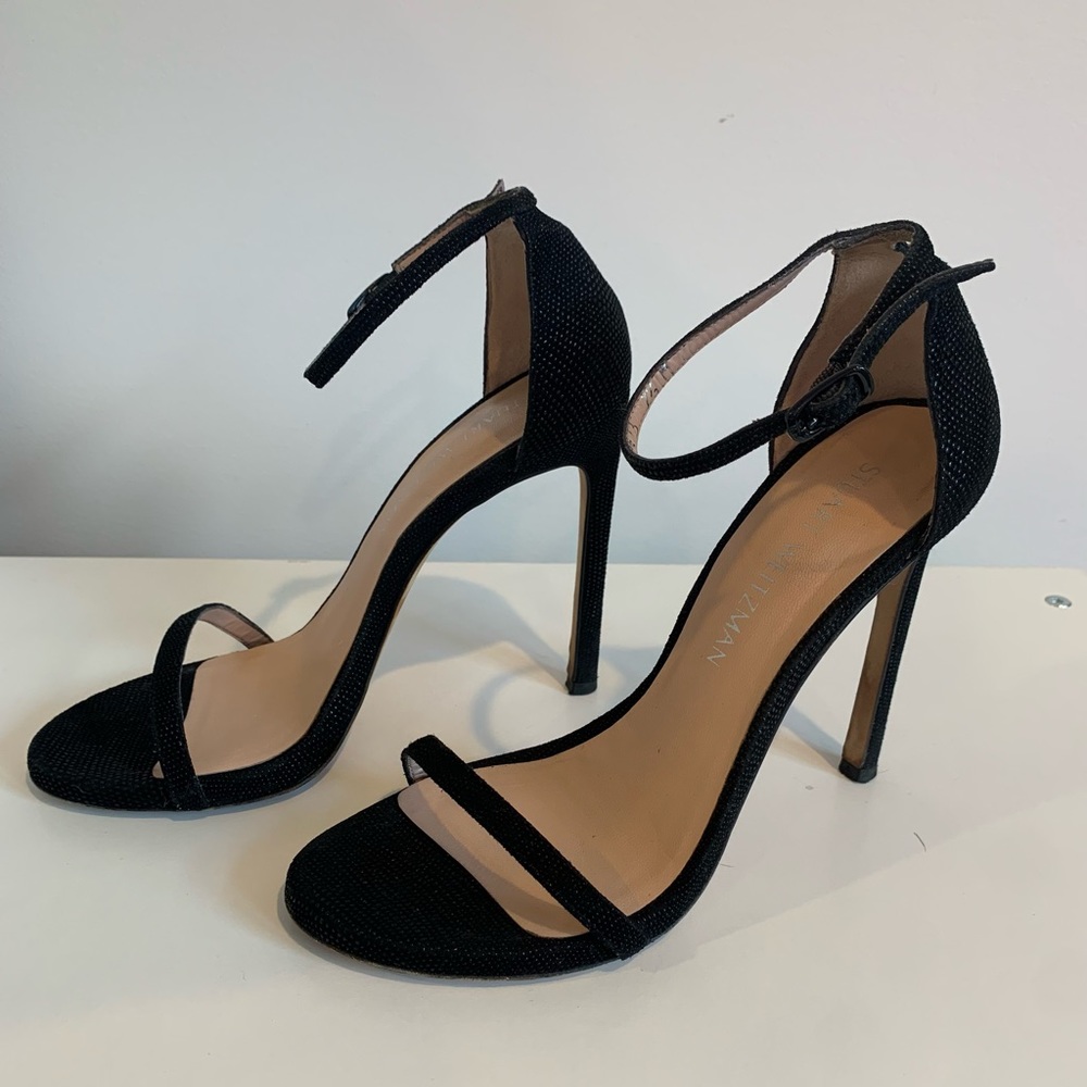 Stuart Weitzman size 7.5 heels